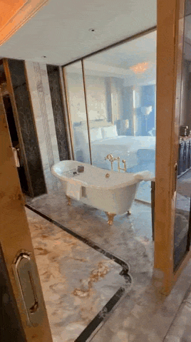 tghotel1106.gif